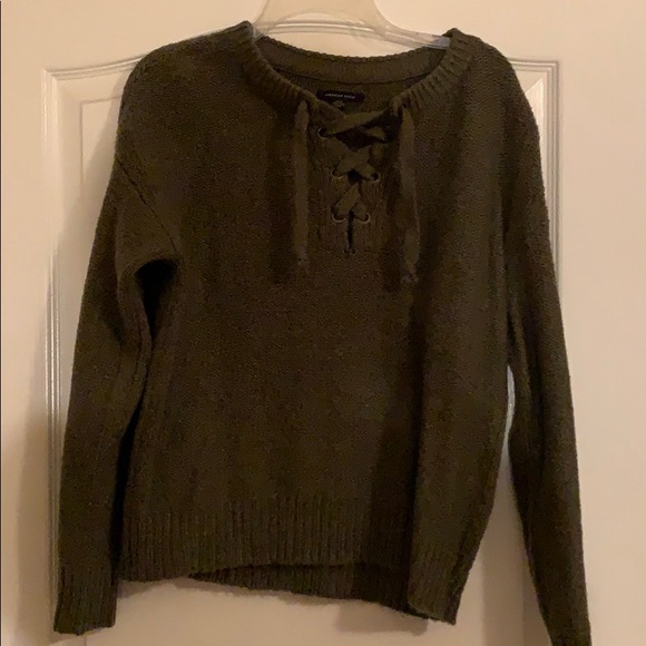 American Eagle Outfitters Sweaters - American Eagle long sleeve sweater American Eagle Outfitters Sweaters - American Eagle long sleeve sweater